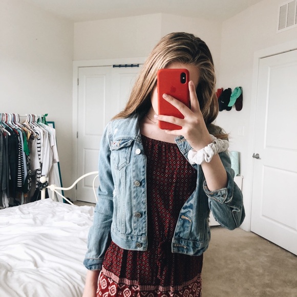 Abercrombie off the shoulder romper - Picture 3 of 3